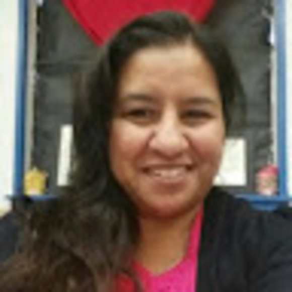 Profile Picture of Dianna Limones (@dirtyd1979) on Poshmark