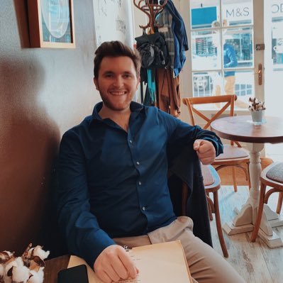 Profile Picture of Alex (@AlexChown93) on Twitter