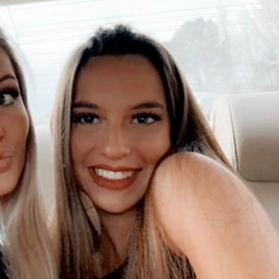 Profile Picture of Erin Matthews (@ErinMatt12) on Twitter