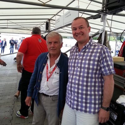 Profile Picture of Michael Clements (@BeltDriveAType) on Twitter