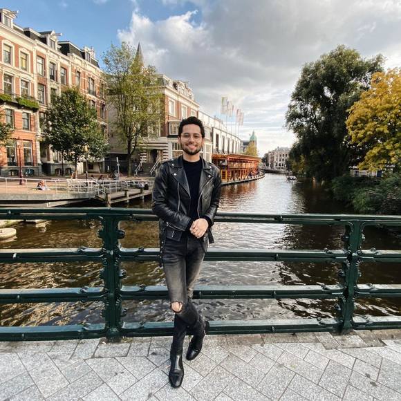 Profile Picture of Bryan Hurtado (@bryanbestill) on Poshmark