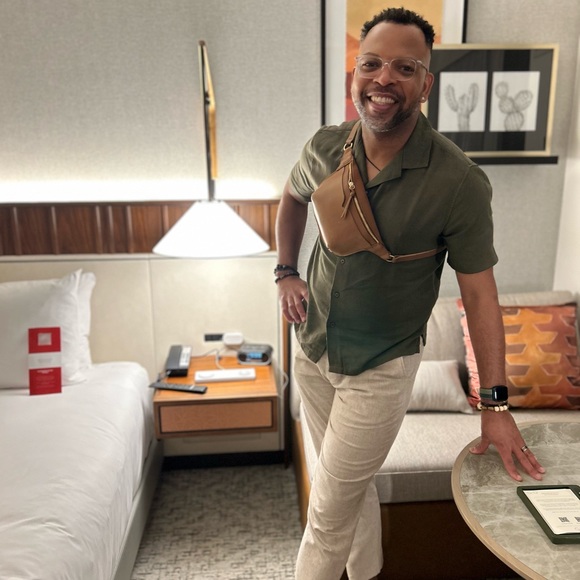 Profile Picture of Corey Jackson (@coreyegp2005) on Poshmark