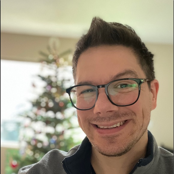 Profile Picture of Benjamin Jarrell (@benjaminjarrell) on Poshmark