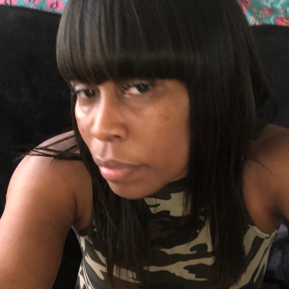 Profile Picture of Felicia Casey (@tajcasey) on Poshmark