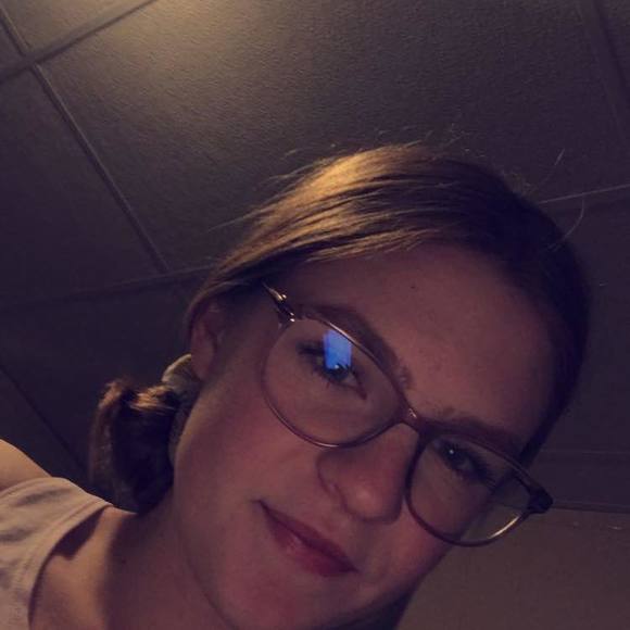 Profile Picture of Mackayla Schmaltz (@mackaylalane) on Poshmark