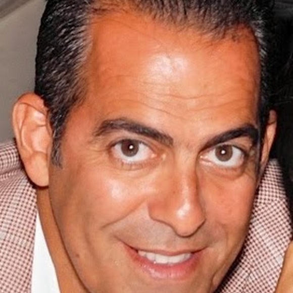 Profile Picture of Alejandro s Handal (@ashandal) on Poshmark