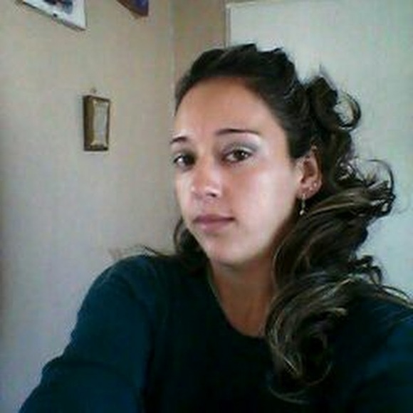 Profile Picture of Alejandra Alvidrez (@alejandraalvidr) on Poshmark