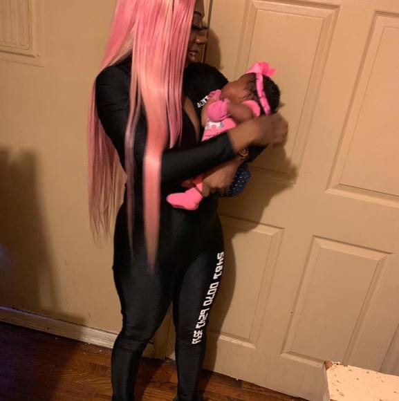 Niecey Niecey - Poshmark Profile Picture of Niecey Niecey (@lanieceodd423) on Poshmark