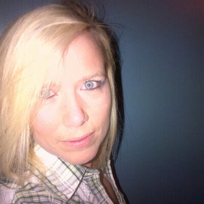 Profile Picture of Isabelle Robichaud (@miss_robichaud) on Twitter
