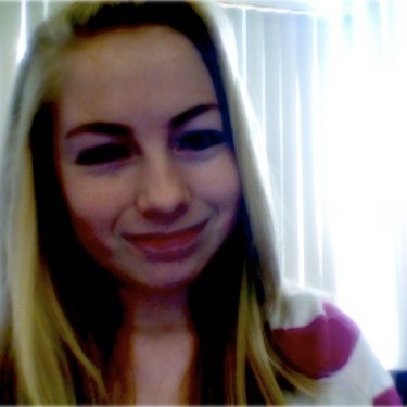 Profile Picture of Leah Boyce (@Holliboyce10) on Twitter