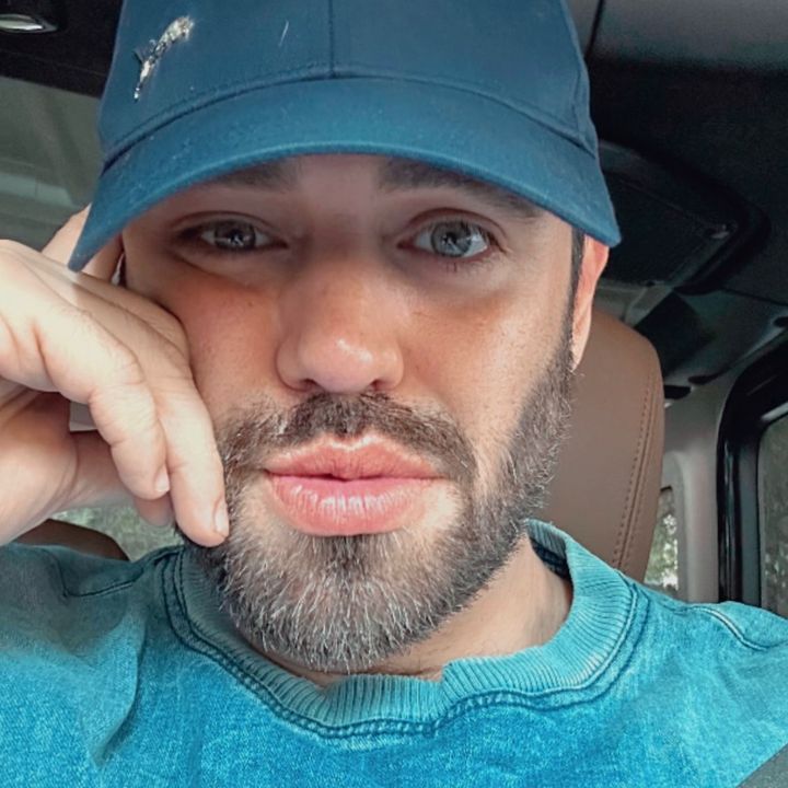 Profile Picture of Mark Berlanga (@markberlanga) on Tiktok