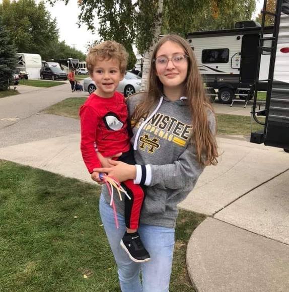 Aubrey Rischel - Poshmark Profile Picture of Aubrey Rischel (@ubrey16) on Poshmark