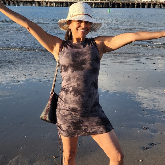 Profile Picture of Dawn Campbell (@pinkladybug102) on Poshmark