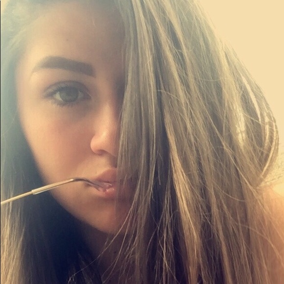 Profile Picture of Rachael Gaudiosi (@racheyg123) on Poshmark