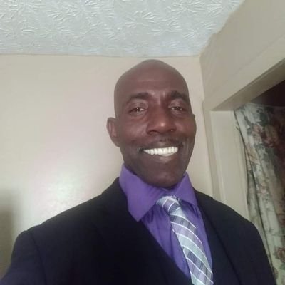 Profile Picture of Sylvester Bailey (@SylvesterBail15) on Twitter