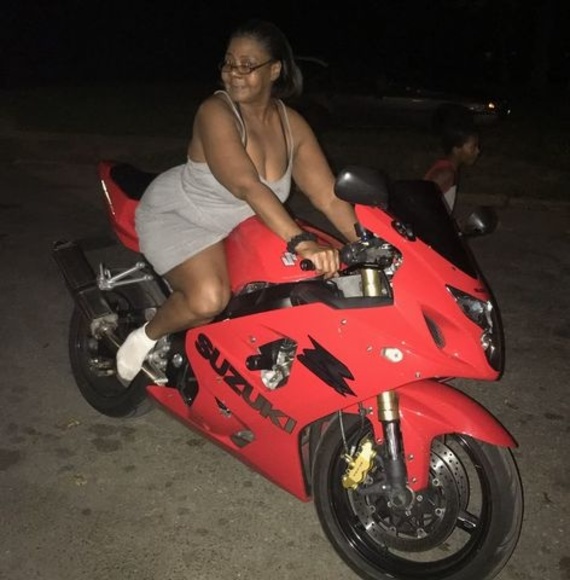 Profile Picture of Brenda Peterson (@antwon1213) on Poshmark