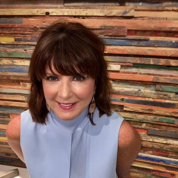 Profile Picture of Allison Sylvester-panagakos (@alliecat1122) on Poshmark