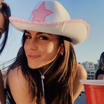 Profile Picture of JACKIE DUTTON (@jackie.dutton) on Instagram