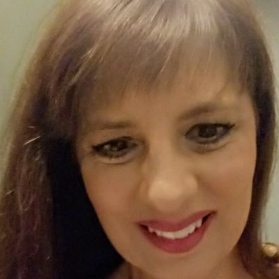 Profile Picture of Lisa Brest (@BrestLisa) on Twitter