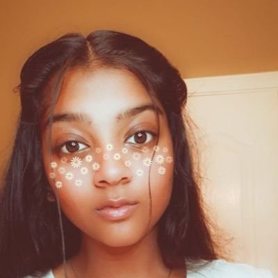 Profile Picture of Yochana Mark Gundy (@yochana31) on Twitter