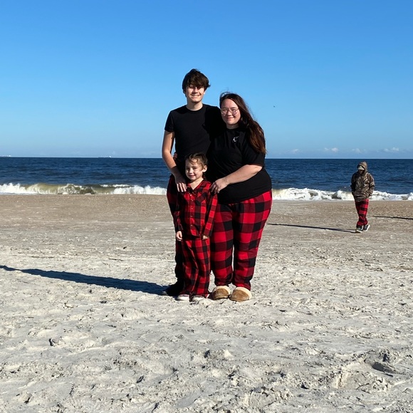 Profile Picture of Jerrica Pittman (@jerrica_pittman) on Poshmark