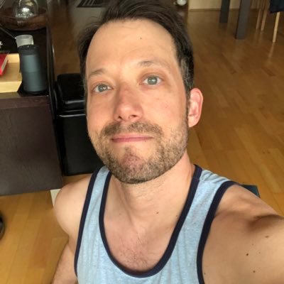 Profile Picture of John Tartaglia (@johnnytartags) on Twitter