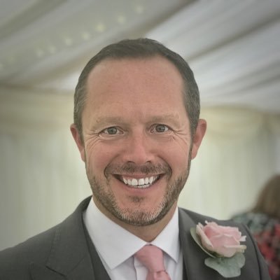 Profile Picture of Christopher Box (@chrisboxchat) on Twitter
