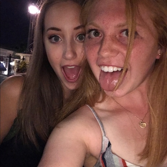 Profile Picture of Marley Vidmar (@marleyv18) on Poshmark