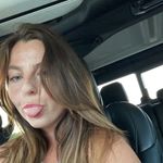 Profile Picture of Julianne Smith (@juliannejsmith) on Instagram