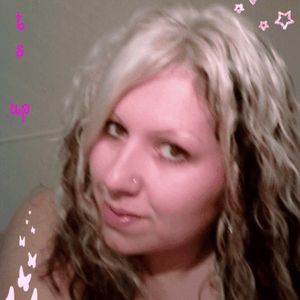 Profile Picture of Tia Cox (@jcscorpio1) on Myspace