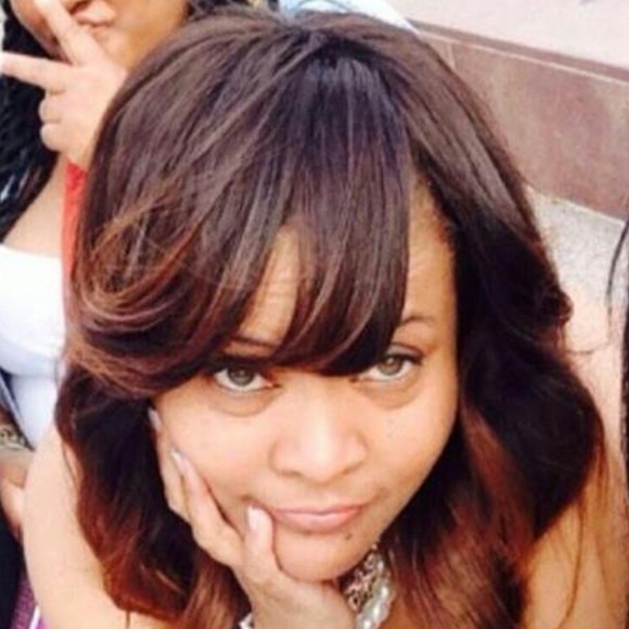 Profile Picture of Deedgra Jackson (@jacksondee) on Poshmark
