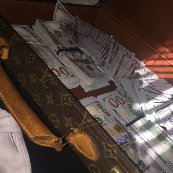 Profile Picture of Michael Parker (@parkerxyz) on Poshmark