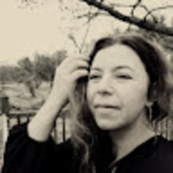 Profile Picture of Daniela Kirkpatrick (@hendanie11) on Poshmark