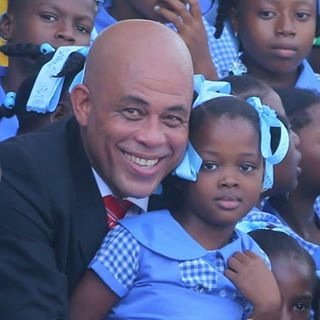 Profile Picture of Michel J. Martelly (@@MichelJMartelly) on Twitter