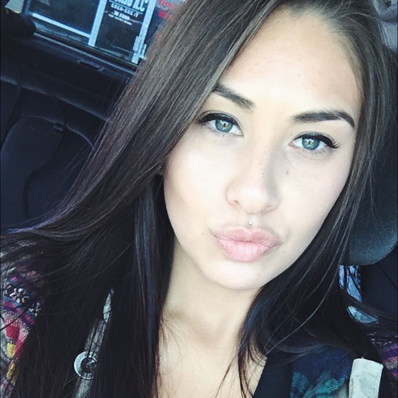 Profile Picture of Janette Palacios (@jcp0426) on Poshmark