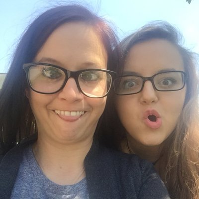 Profile Picture of Lisa Cline (@LCdtown) on Twitter