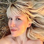 Profile Picture of Yunna Vradiy | Я твой покой (@yunnavradiy) on Instagram