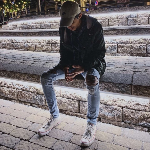 Profile Picture of Mark Perez (@mark_perez7) on Poshmark