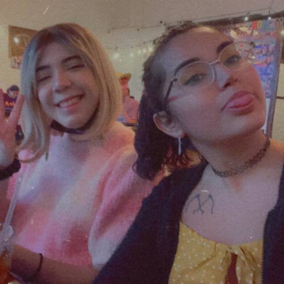 Profile Picture of Jazmin Jazmin (@jazmiin_10) on Poshmark