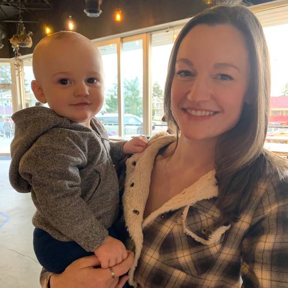 Profile Picture of Amy Woulfe (@amywoulfe) on Poshmark