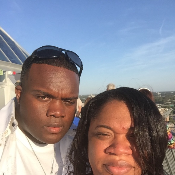 Profile Picture of Edward Mitchell (@mitchso23) on Poshmark