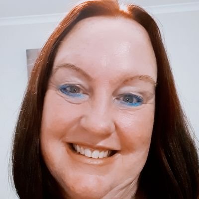 Profile Picture of Tracey Riddle (@TraceyR22394008) on Twitter
