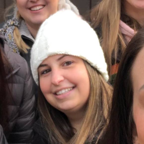Profile Picture of Allison Schultz (@allisonschultz) on Poshmark