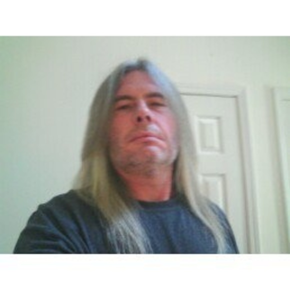 Profile Picture of Steve Tidwell (@stevetidwell) on Poshmark