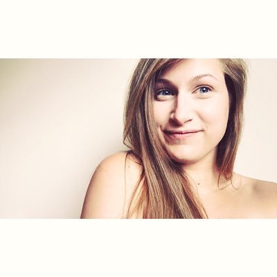 Profile Picture of Carly Hoskins (@carlyahoskins) on Twitter