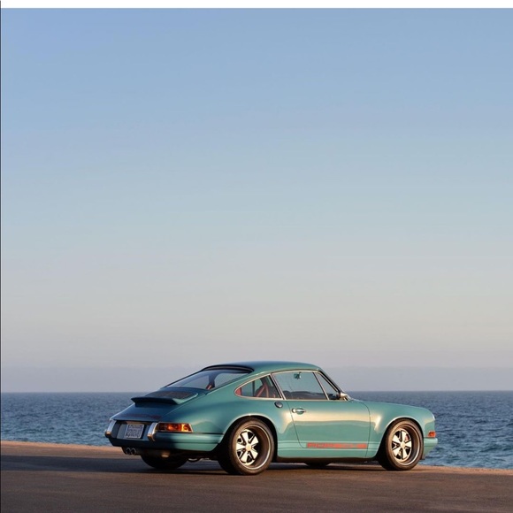 Profile Picture of Kwei Akuete (@kweiakuete) on Poshmark