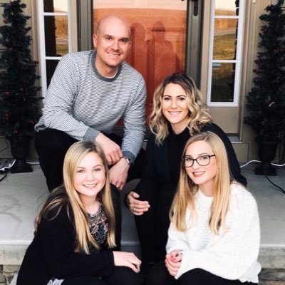 Profile Picture of Josh Logue (@J_Logue1983) on Twitter