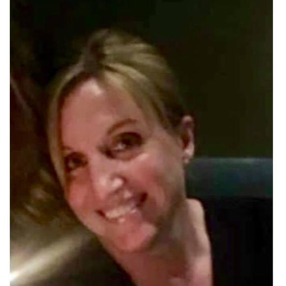 Profile Picture of Allison Duckworth (@alli5533) on Poshmark