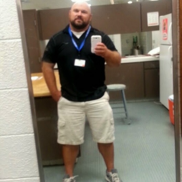 Profile Picture of Derek Webster (@derek_webster) on Poshmark