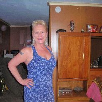 Profile Picture of Eileen M Clark (@EileenMClark2) on Twitter